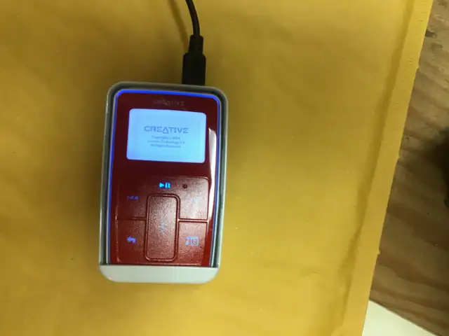 Creative ZEN 8GB mp3 players in iPods & MP3s in Ottawa - Image 6