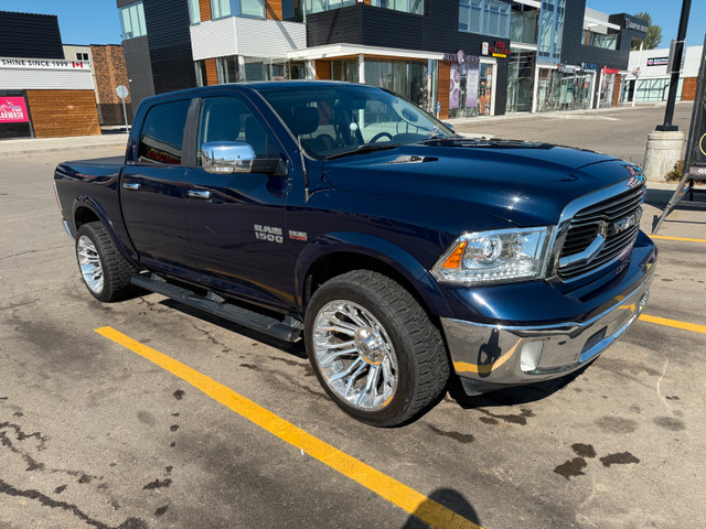 2017 RAM 1500- Laramie 4x4 - Fully Loaded, Clean & Ready in Cars & Trucks in St. Albert - Image 2