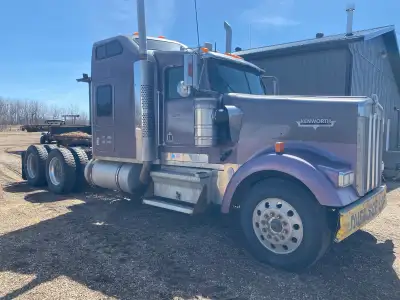 Selling a 1997 W900 Kenworth highway tractor, a reliable workhorse ready for the long haul. This use...