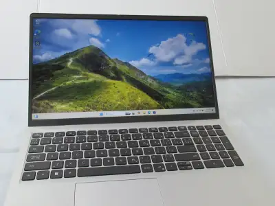 DELL RYZEN 5-7530U 8GB 256SSD 15.6 TOUCHSCREEN Win 11 ready full, View more