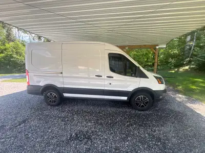 2018 Ford Transit 250 3.7L V6 with 179,000km (RWD). No accidents. Vehicle has been routinely maintai...
