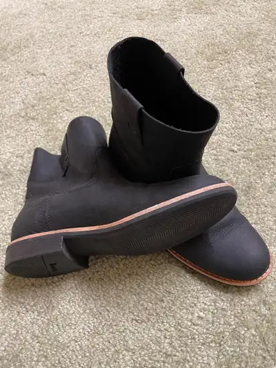 Roots women’s leather ankle “shorty” boots, black 8, View more