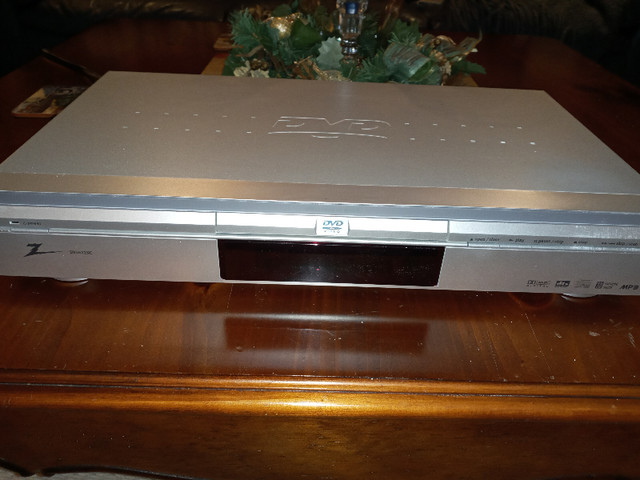 "Z" Zenith DV-5622NC, DVD/CD Player with Remote. in General Electronics in Edmonton