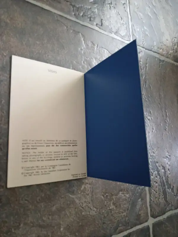 Passeport Expo 67-Antiquité in Arts & Collectibles in St-Georges-de-Beauce - Image 5