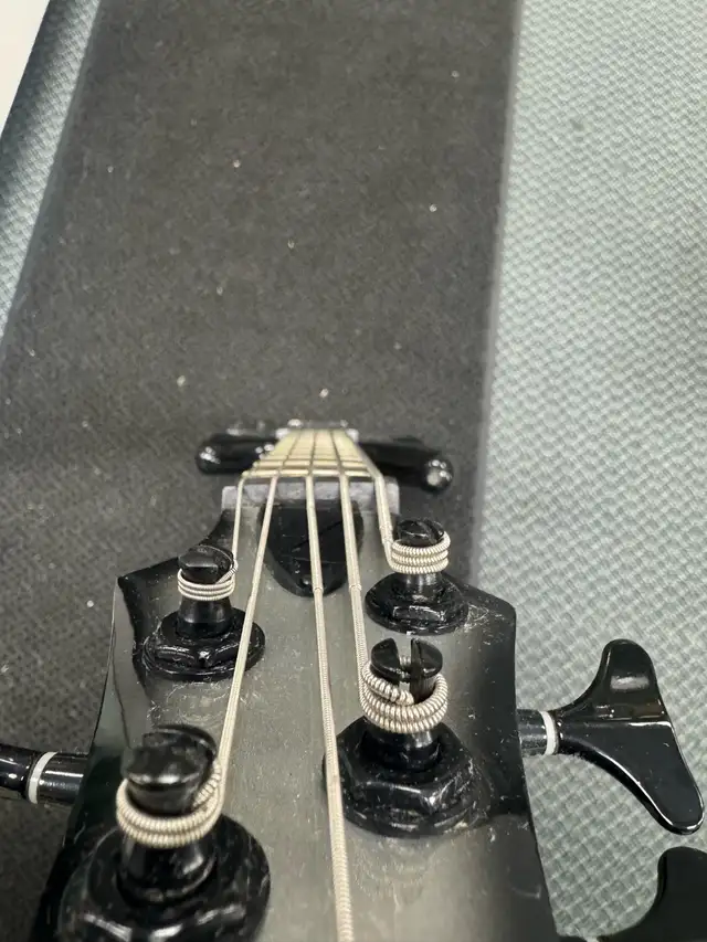 Ibanez n427 5 string bass in Guitars in Oakville / Halton Region - Image 6