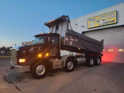 Camion Peterbilt 12 roues dompeur, annee 2020, Paccar 455hp, automatique ,full lock, frame simple, h...