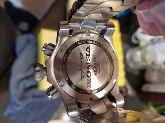 New Invicta Venom Chronograph watch in Jewellery & Watches in Kingston - Image 3