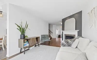 Private Room – Female Only – Barrhaven