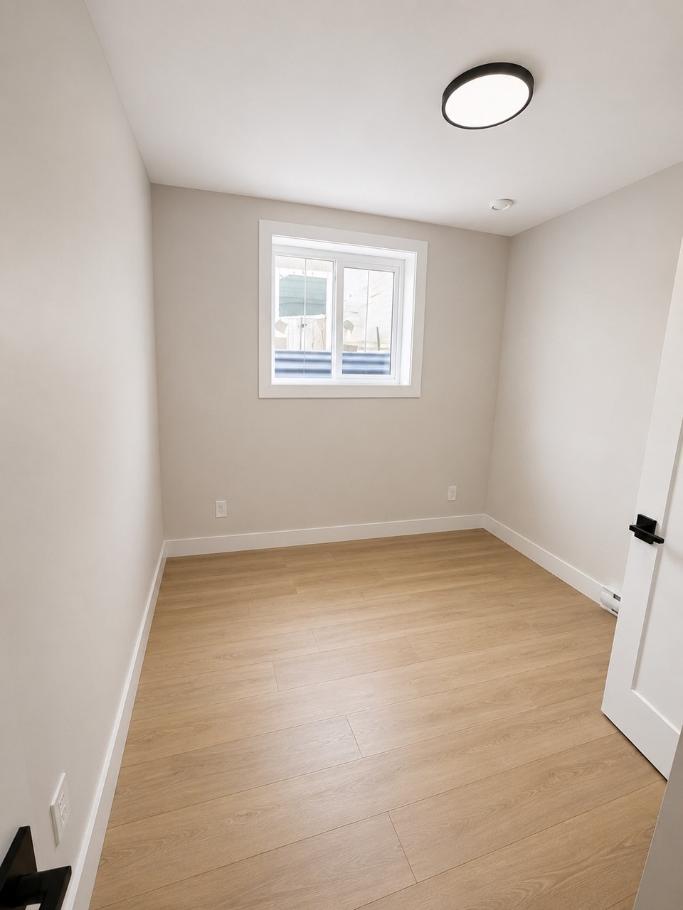 3 bed 2 bath 4