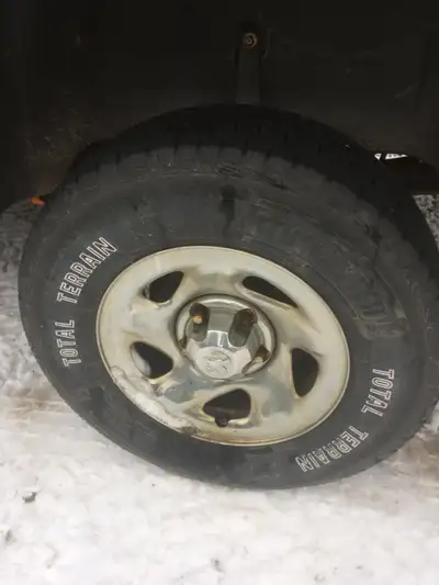 one owner no plugs or broken belts handle well in winter