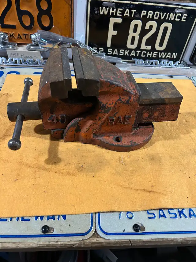 Vintage anvil64645239408642124