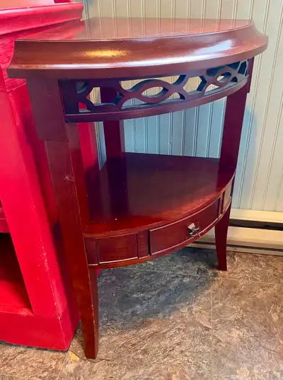 Bombay Company corner table., View more