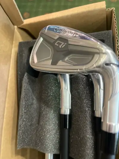 TaylorMade Qi irons 5-PW,AW,SW, View more