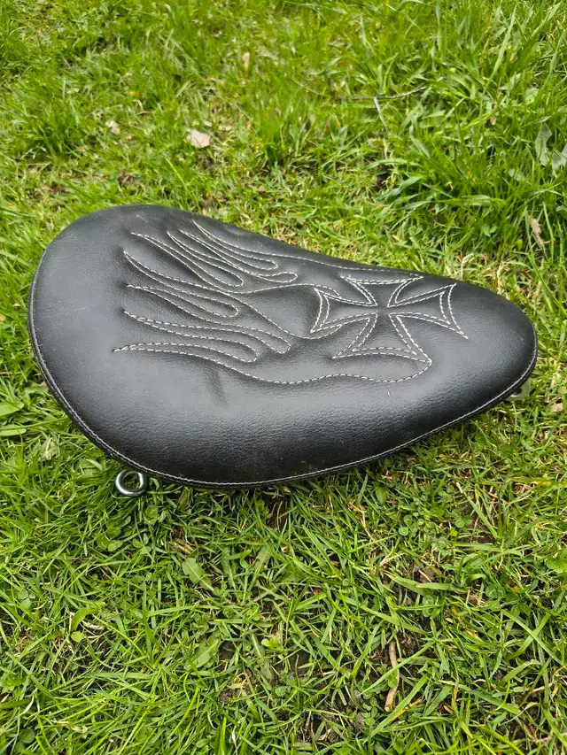 La Rosa Design solo seat in Street, Cruisers & Choppers in City of Toronto - Image 3