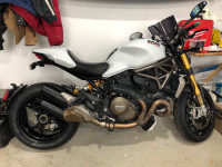 Ducati monster 1200s sport-touring
