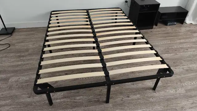 Twin Size Bed Frame in Beds & Mattresses in London - Image 3