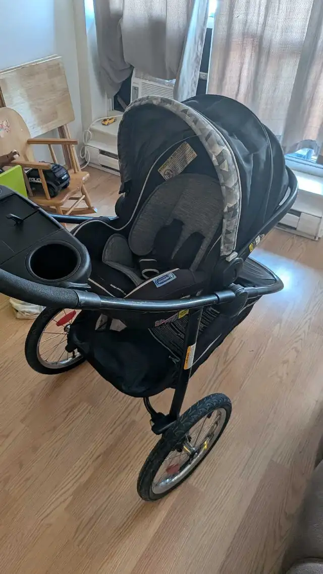 Graco 7 in 1 stroller set in Strollers, Carriers & Car Seats in Ottawa - Image 6