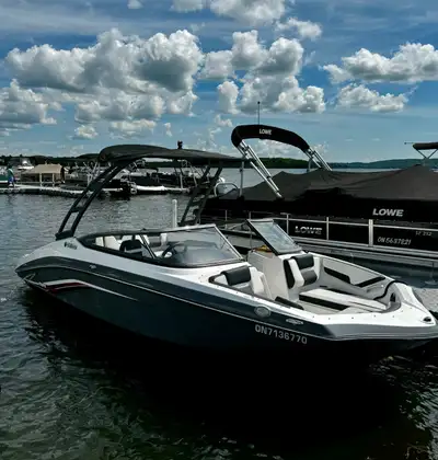 Looking for the ultimate family fun on the water? The Yamaha AR195 delivers everything you need for...