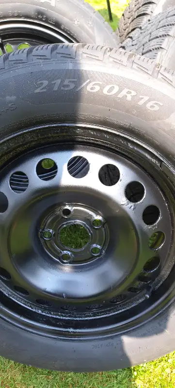 215 60 R16 Minerva Studdable Winter Tires On Rims For Sale in Tires & Rims in City of Halifax - Image 5