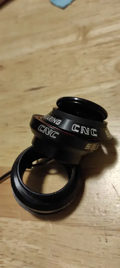 Selcof CNC 1 1/8" headset, View more