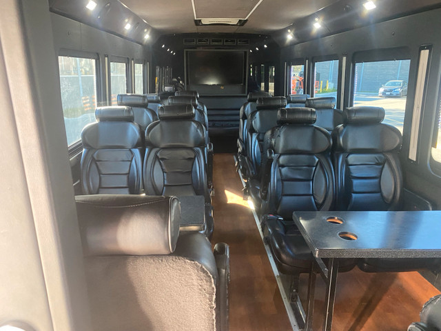 Ford Limo bus for sale  in Cars & Trucks in Mississauga / Peel Region - Image 4