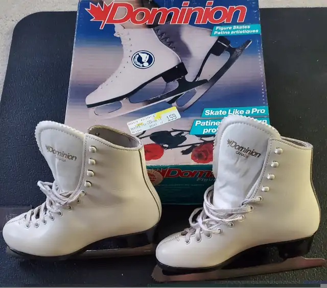 Dominion Figure Skates Ladies Size 5 # yes it is available# in Skates & Blades in Oakville / Halton Region - Image 4