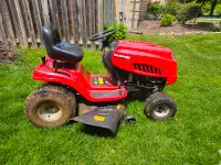 Lawn Tractor 42 in