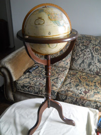 Bombay Company Globe Floor Wooden Stand