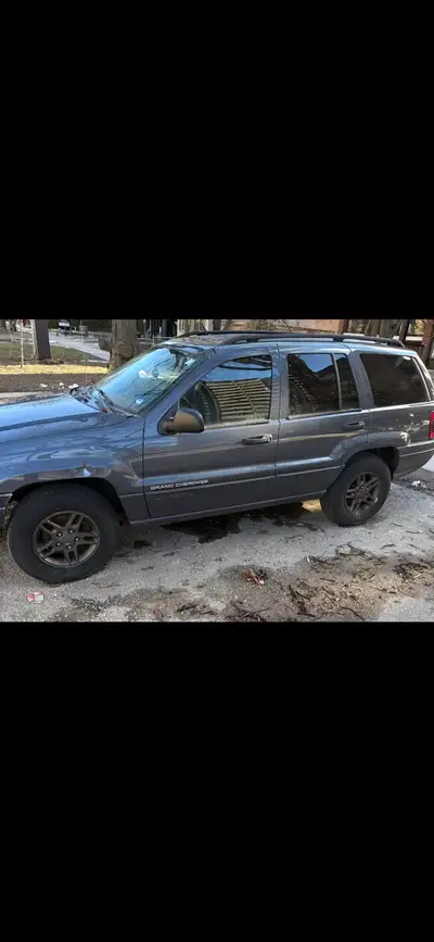 I am selling my 2003 Jeep Cherokee Laredo 4x4, for parts or a trail/mudder. It currently runs and dr...