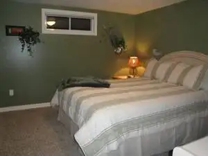 BASEMENT SUITE FULLY FURNISHED FOR MARCH 1, 2026 in Long Term Rentals in Regina - Image 10