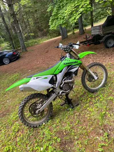 Bike is an 06 but bought brand new in 07 Second owner. Bike runs mint, very low hours for the year....
