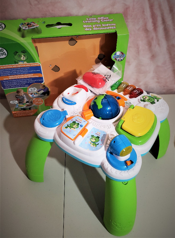Play Table - Leap Frog- Office Learning Centre - BilIngual in Toys in Markham / York Region - Image 4