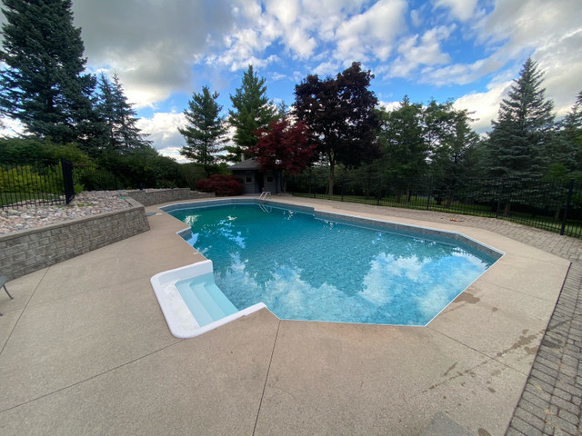 Swimming Pool Service  in Other in Mississauga / Peel Region - Image 2
