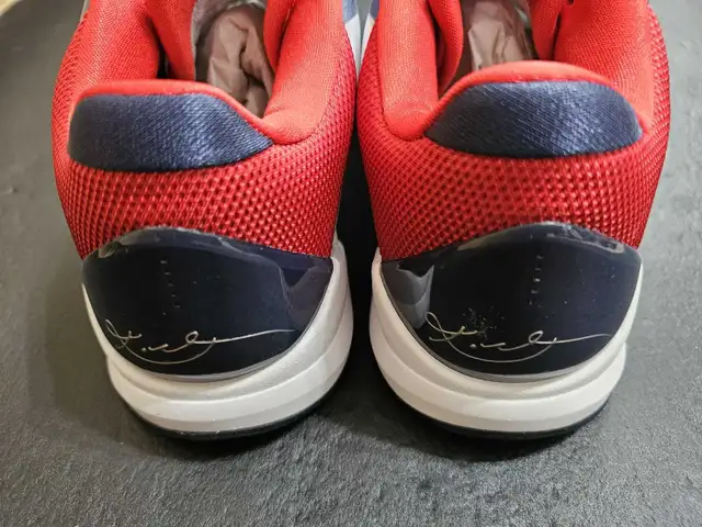 Kobe 5 USA in Men's Shoes in Mississauga / Peel Region - Image 7