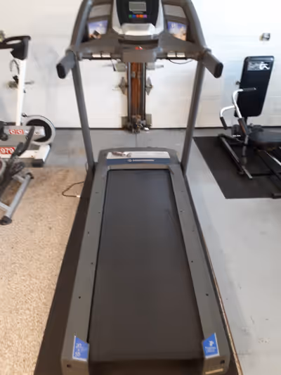 The Horizon CT 5,4 treadmill is in very good shape. It has been used but sparingly. Asking $375.00 o...