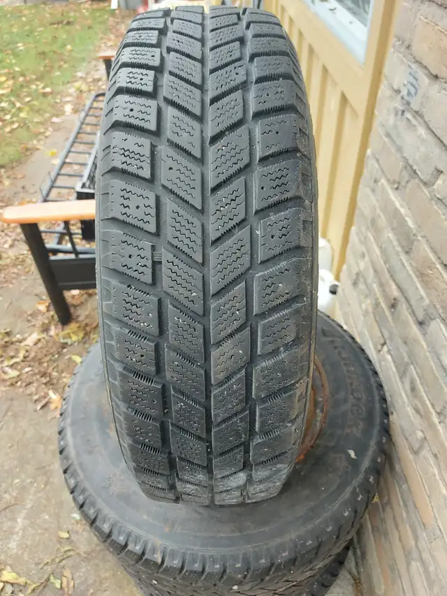 4 winter tires in Tires & Rims in Grand Bend - Image 2