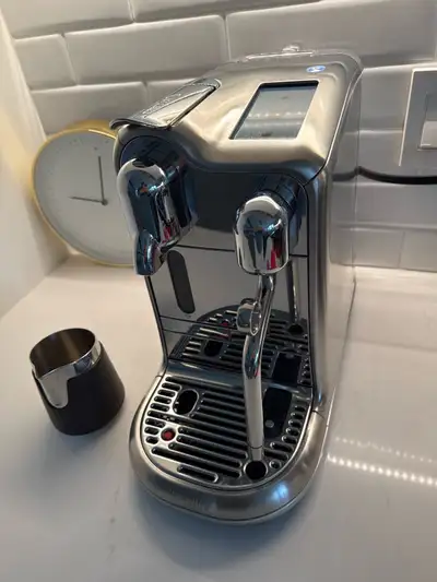 Breville Nespresso Creatista pro, View more