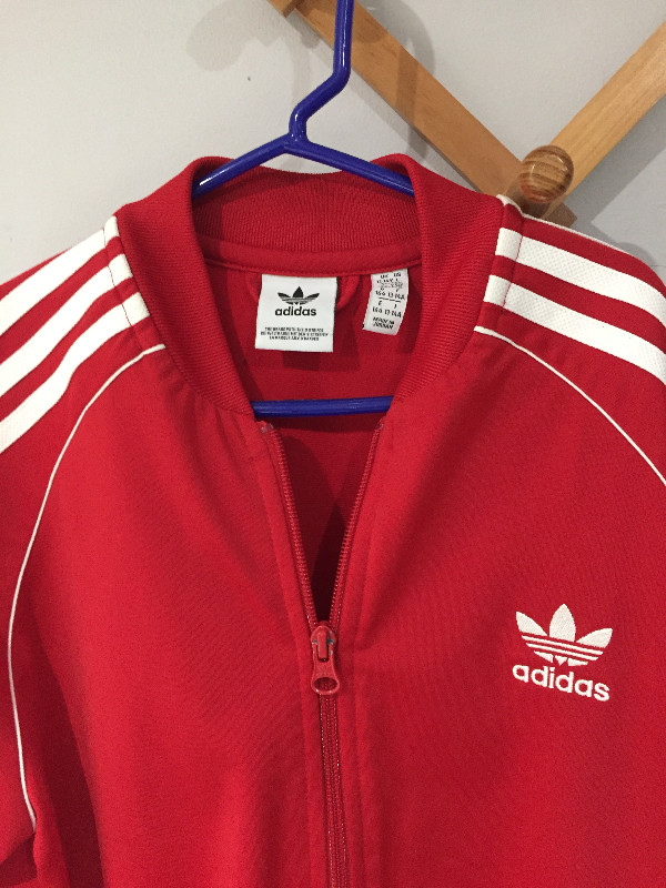 adidas jacket youth size 13-14 Like NEW condition $25 in Kids & Youth in City of Toronto