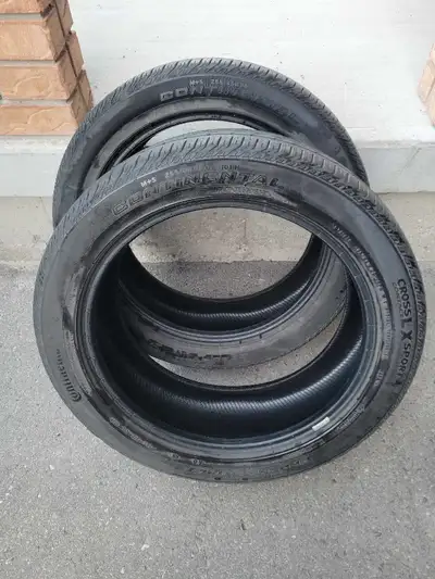 2 Continental Cross Contact LX Sport All Season Tires for Sale. **255/45/R20** Great Condition. (7/3...