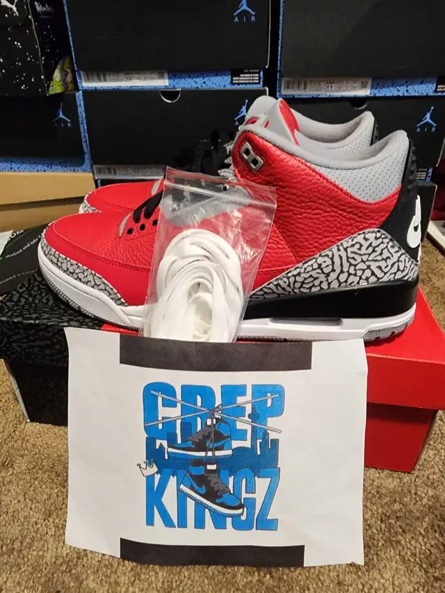 jordan 3 cement red in Men's Shoes in City of Toronto - Image 2