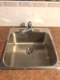 Square Stainless Steel Sink & Tap