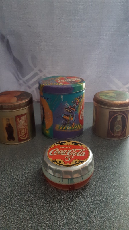 Boîte Métal Coca-Cola 1989 – Paris – Vintage – Collection