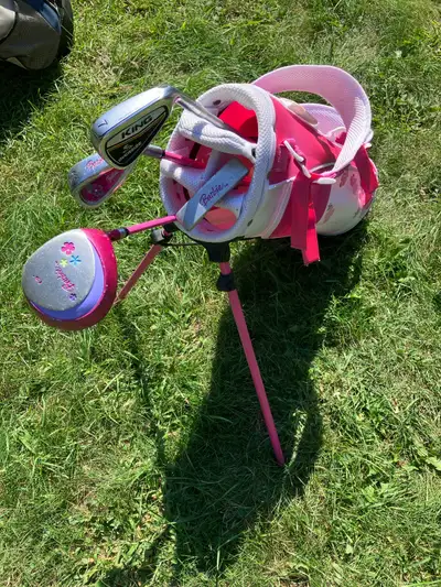 Barbie Golf clubs and bag, View more