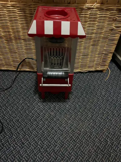 Machine à popcorn fonctionne très bien