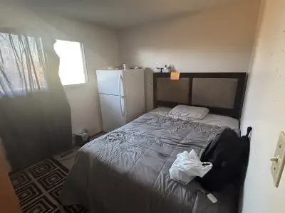 Looking for the ultimate blend of affordability and convenience? My clean, private room in the highl...