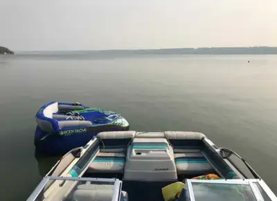WATER READY - Skiing Ready 2.3 litre inboard engine. Like new, very few hours. Its the original engi...