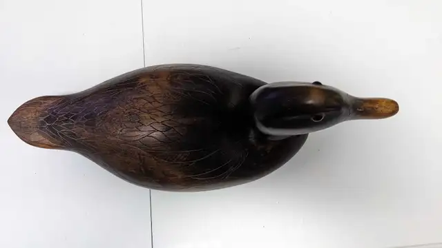 Wooden Duck Decoy in Arts & Collectibles in Oakville / Halton Region - Image 10