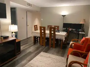 Great two bedroom with parking downtown Ottawa