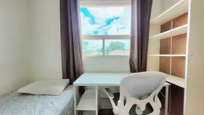 [FEMALE ONLY] A Bright,clean&Spacious room for rent