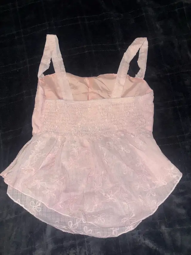 Womans Shirt in Women's - Tops & Outerwear in Calgary - Image 3